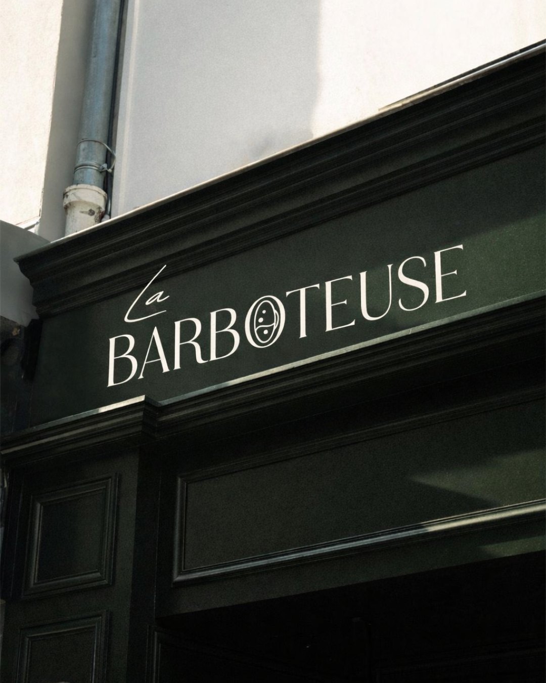 La Barboteuse mockup 4